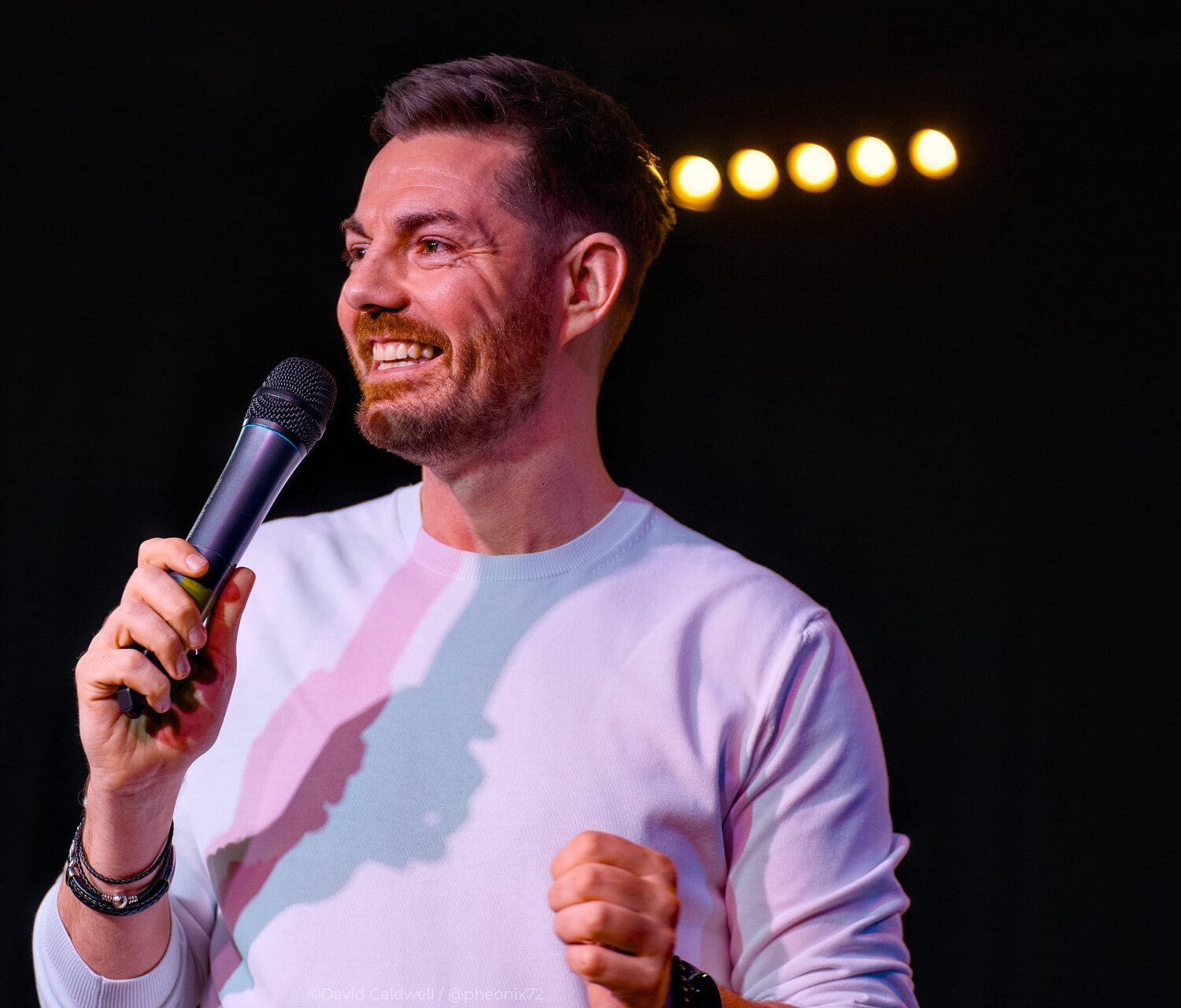 Iain Anderson - Scottish Comedian, Storyteller & Friend of Dorothy
